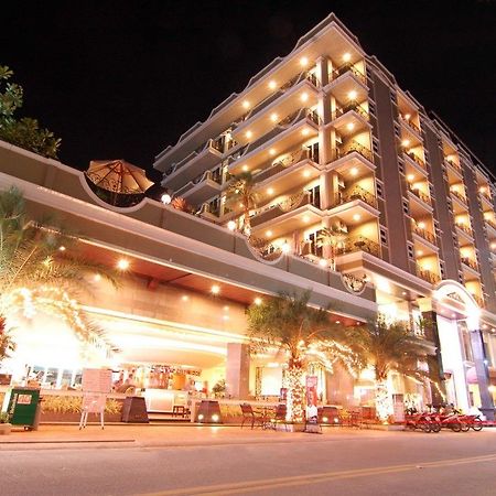 Lk Royal Suite Pattaya Bagian luar foto