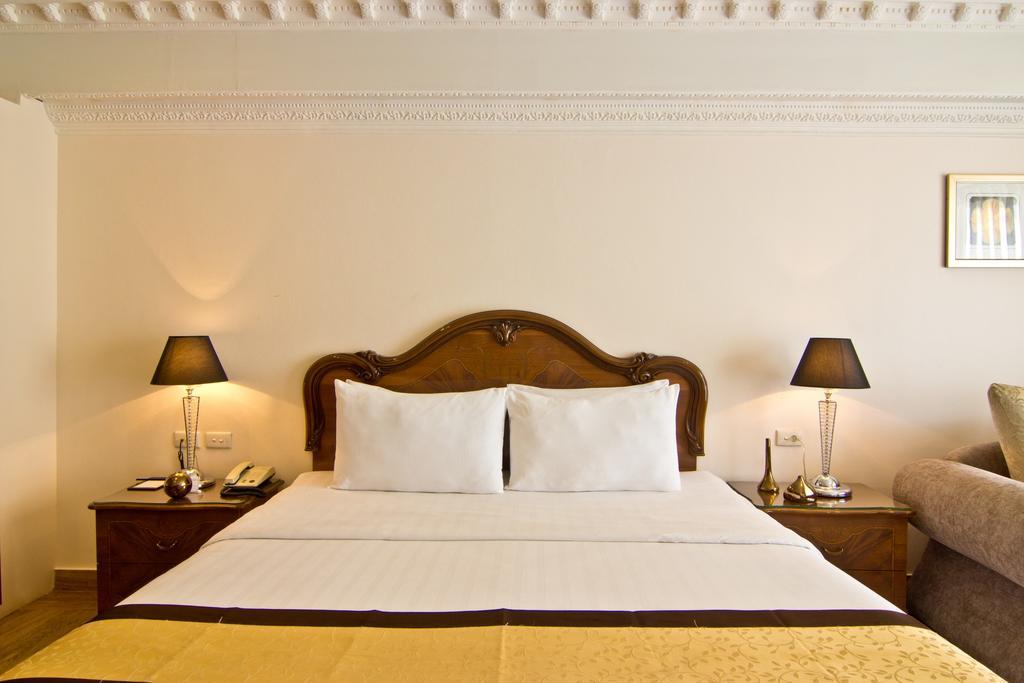 Lk Royal Suite Pattaya Bagian luar foto