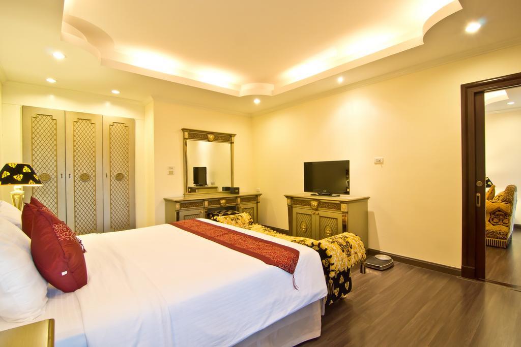 Lk Royal Suite Pattaya Bagian luar foto