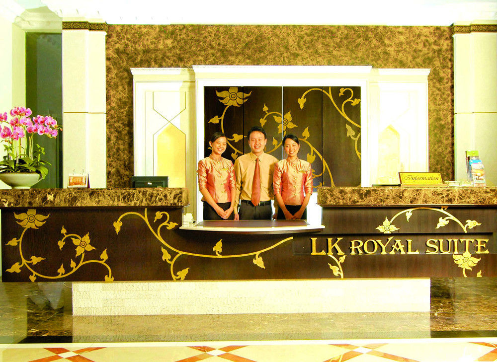 Lk Royal Suite Pattaya Bagian luar foto