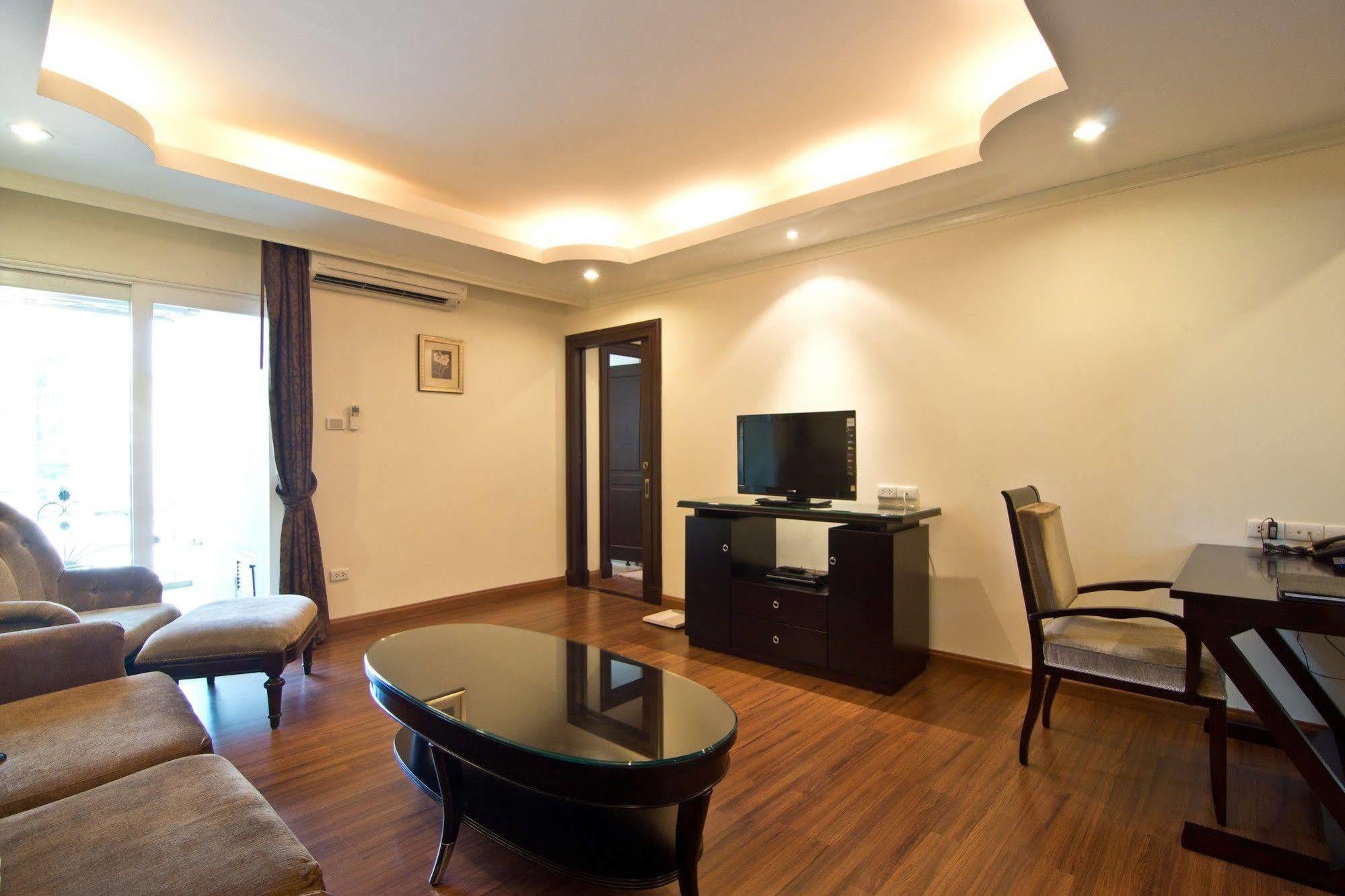 Lk Royal Suite Pattaya Bagian luar foto