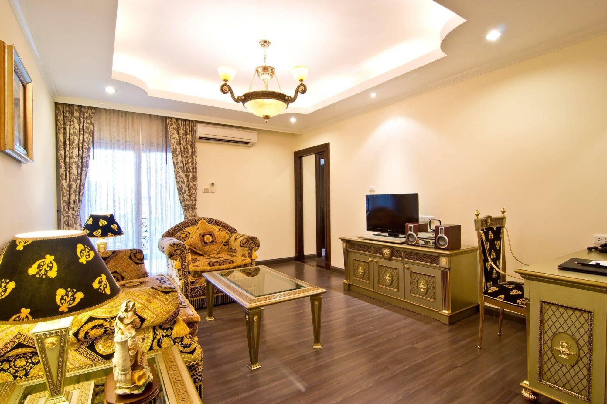 Lk Royal Suite Pattaya Bagian luar foto